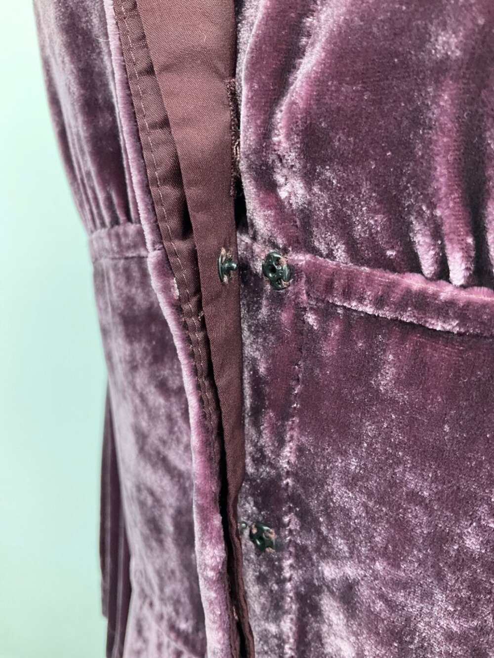 J Jill Crushed Velvet  Duster Dress size 4, Purple 10 hidden buttons - Picture 5 of 11